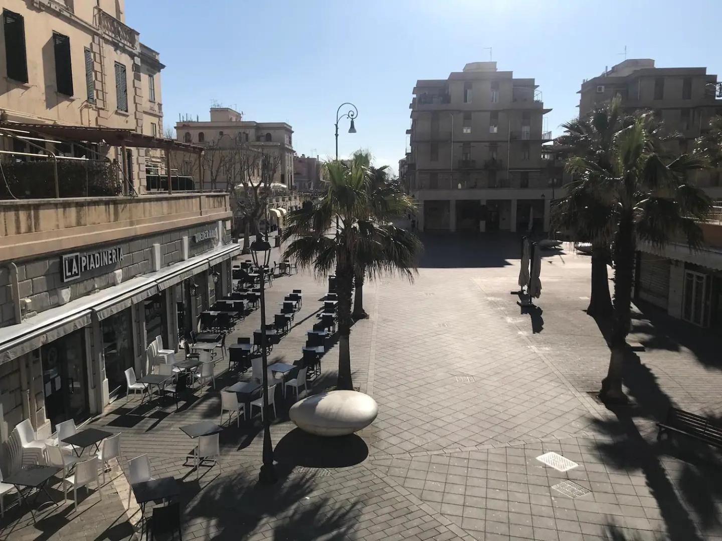 Rome, Beautiful Apartment In A Vintage Building Lido di Ostia Exterior foto