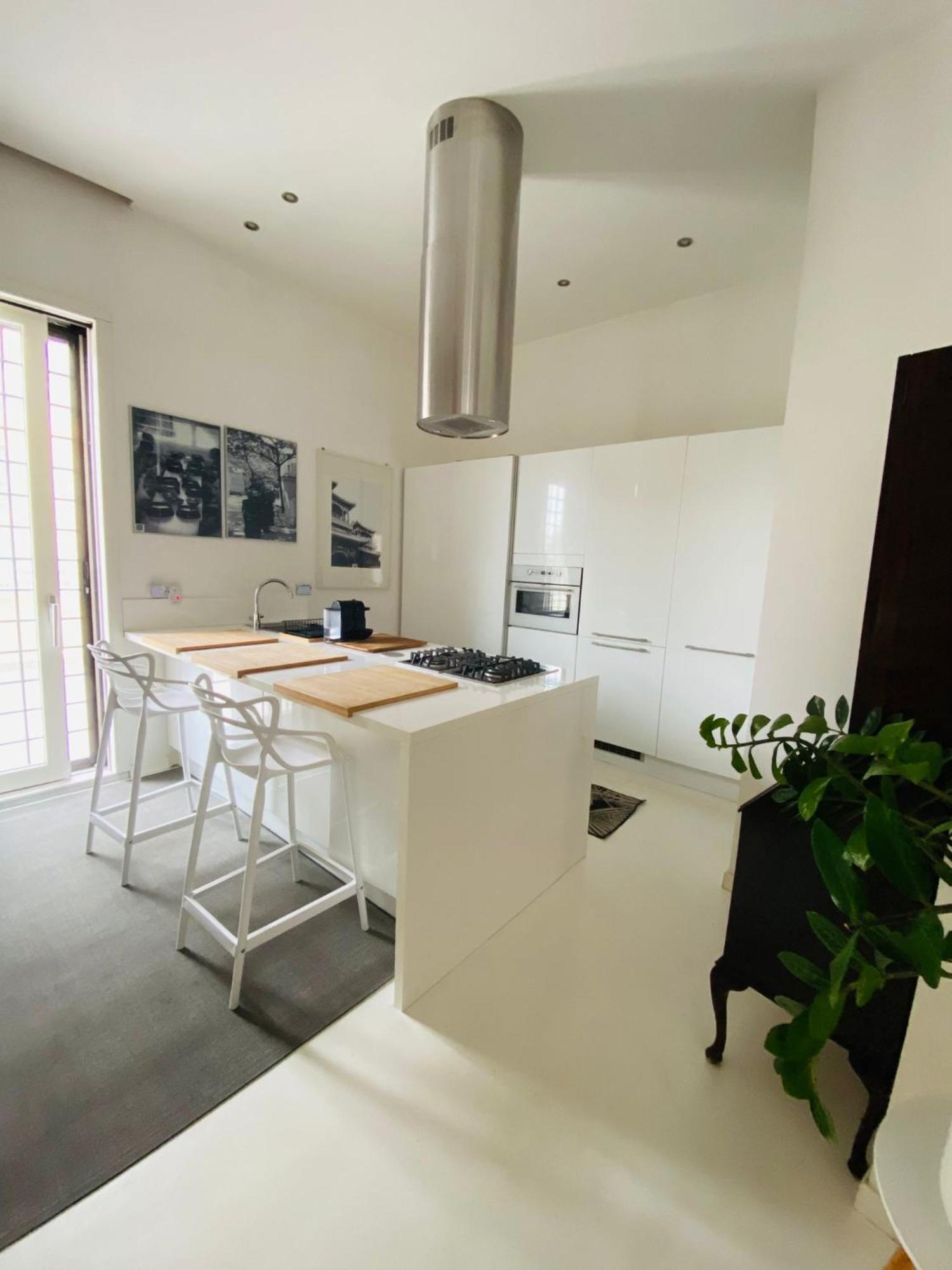 Rome, Beautiful Apartment In A Vintage Building Lido di Ostia Exterior foto